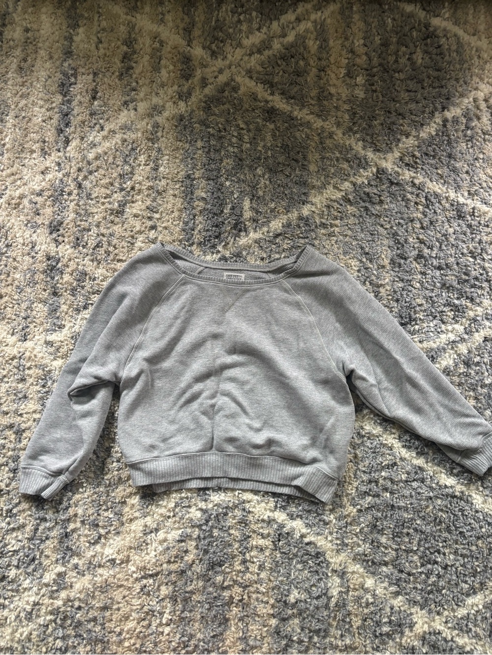 American Eagle Off the Shoulder Gray Cropped Women's Sweater Sweatshirt